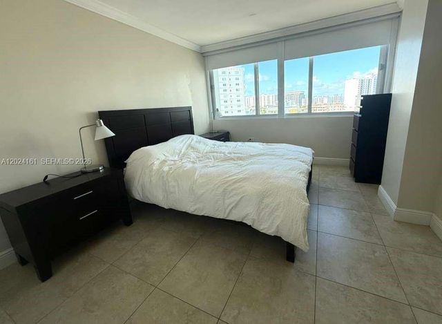 7135 Collins Ave 815, Miami Beach, FL 33141