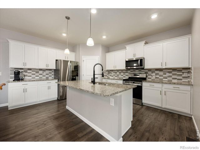 1937 Raindrop Drive, Windsor, CO 80550