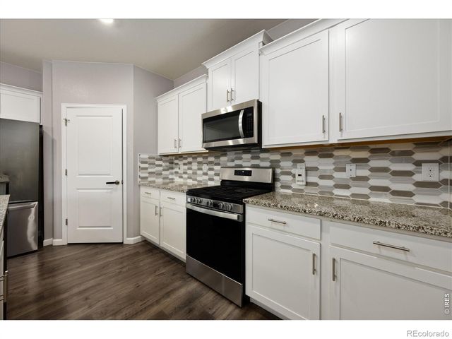 1937 Raindrop Drive, Windsor, CO 80550