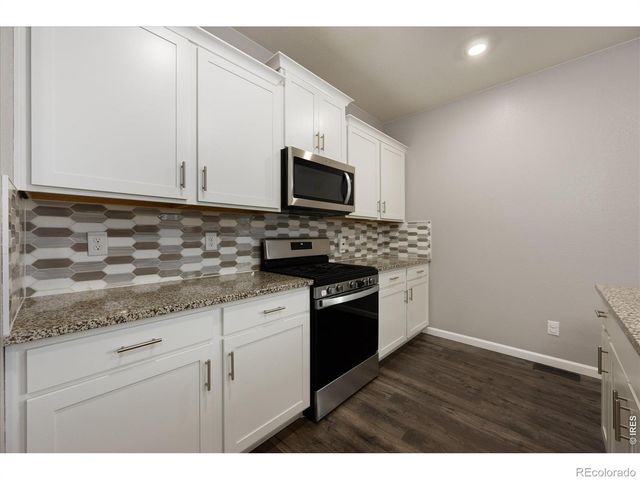 1937 Raindrop Drive, Windsor, CO 80550