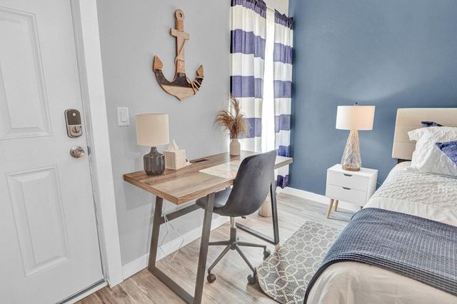 8 Gipson Pl, Fort Walton Beach, FL 32548