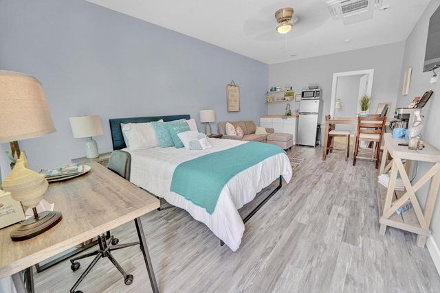 8 Gipson Pl, Fort Walton Beach, FL 32548