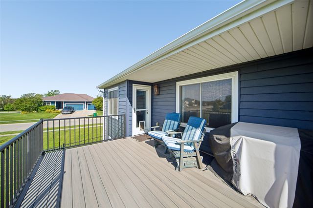 14624 Westbrook Drive, Urbandale, IA 50323