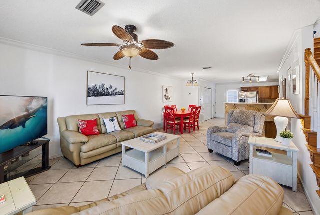 241 Ellis Road UNIT 11, Miramar Beach, FL 32550