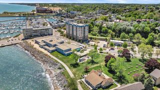 415 N Lake STREET #203, Port Washington, WI 53074