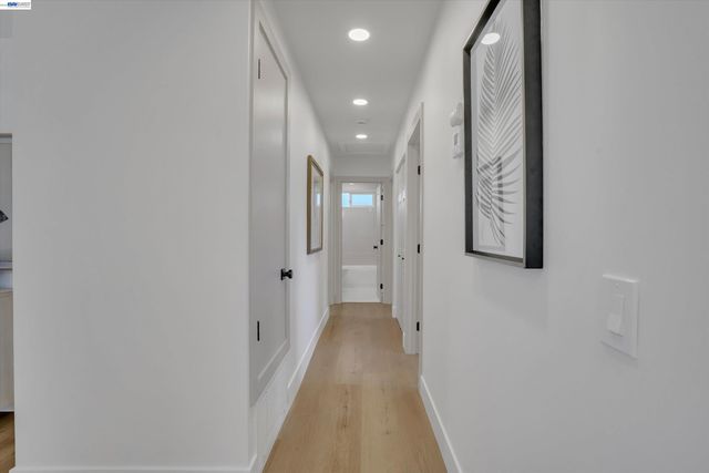 852 Seminole Dr, Livermore, CA 94551