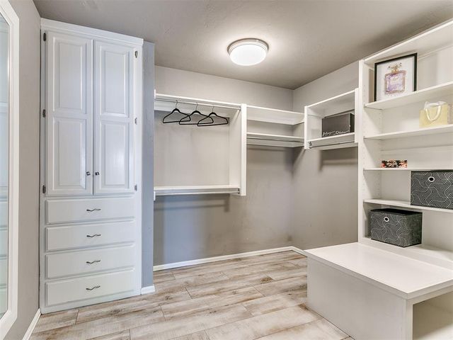 2725 NW 58th Street, Oklahoma City, OK 73112
