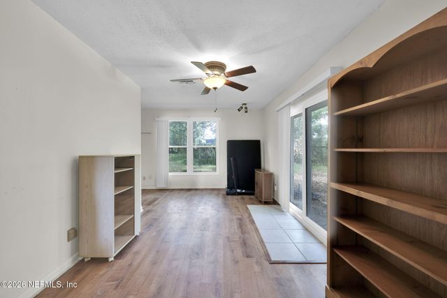 6641 RAMOTH Drive, Jacksonville, FL 32226