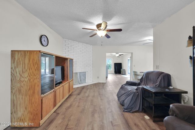 6641 RAMOTH Drive, Jacksonville, FL 32226