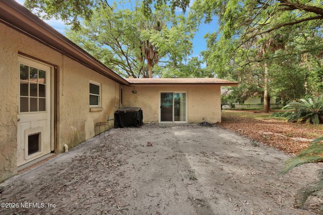 6641 RAMOTH Drive, Jacksonville, FL 32226