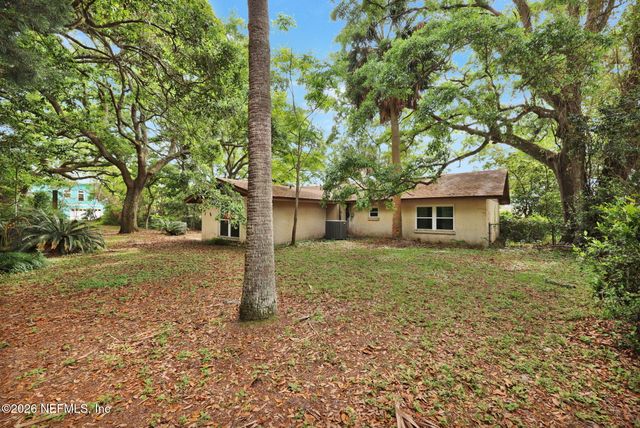 6641 RAMOTH Drive, Jacksonville, FL 32226