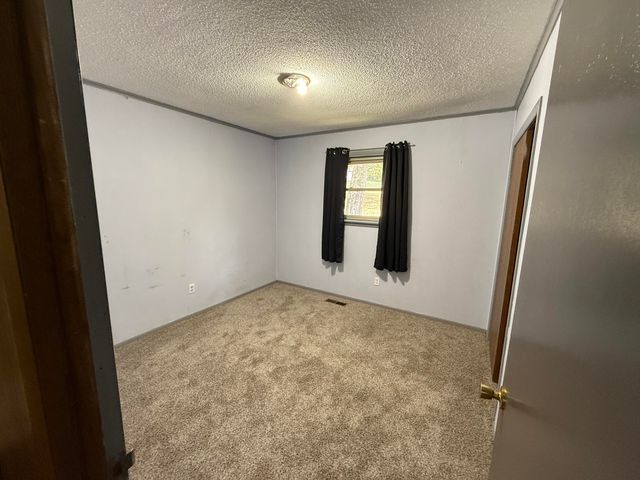 34 Peggy Avenue, Mammoth Spring, AR 72554