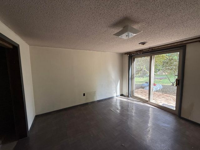 34 Peggy Avenue, Mammoth Spring, AR 72554