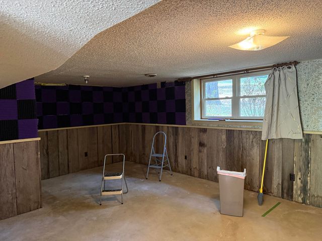 34 Peggy Avenue, Mammoth Spring, AR 72554