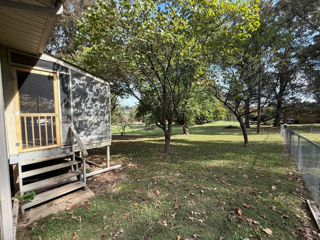 34 Peggy Avenue, Mammoth Spring, AR 72554