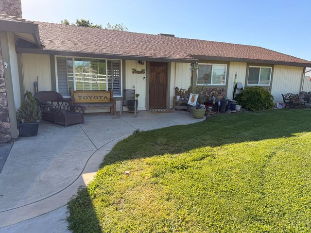 5645 20th St, Rio Linda, CA 95673