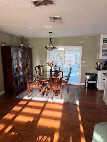 5645 20th St, Rio Linda, CA 95673