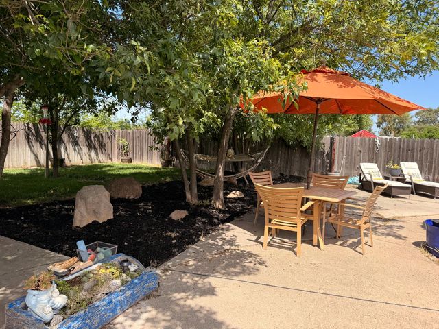 5645 20th St, Rio Linda, CA 95673