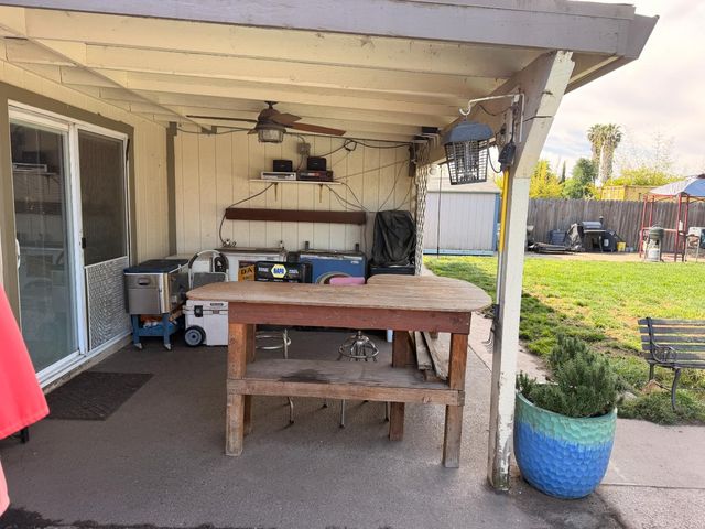 5645 20th St, Rio Linda, CA 95673