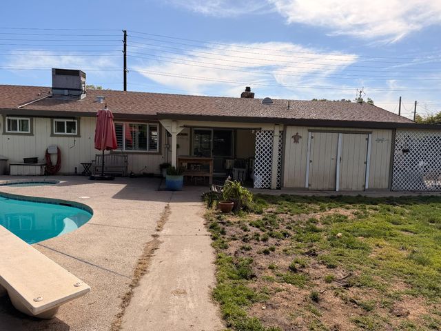 5645 20th St, Rio Linda, CA 95673