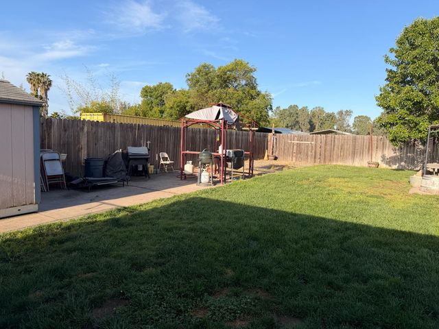 5645 20th St, Rio Linda, CA 95673