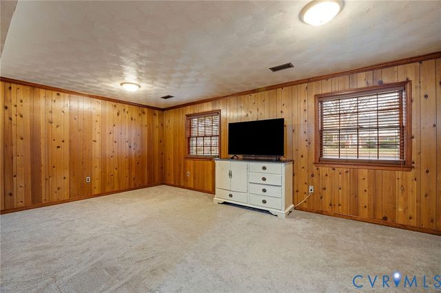 2416 Boissevain Rd, Henrico, VA 23229