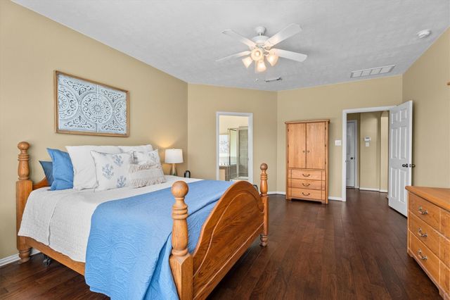 12503 Valley Cliff Court, Tomball, TX 77377