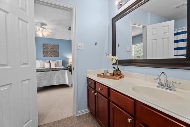 12503 Valley Cliff Court, Tomball, TX 77377