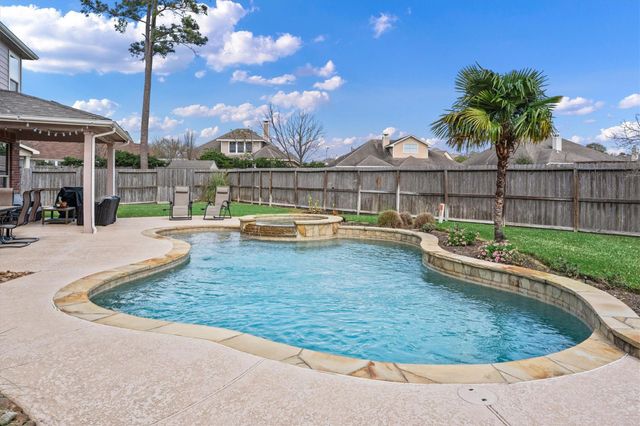 12503 Valley Cliff Court, Tomball, TX 77377