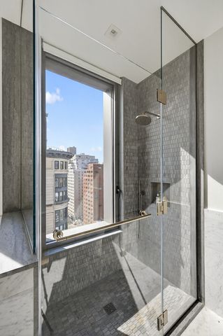 540 6TH Avenue PHB, New York City, NY 10011