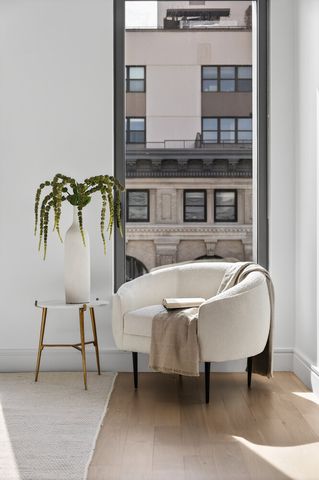 540 6TH Avenue PHB, New York City, NY 10011