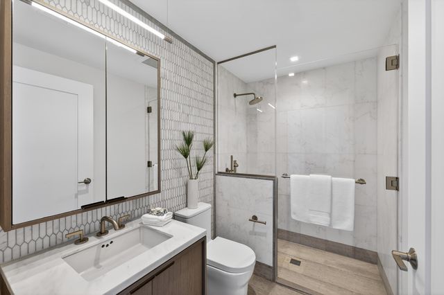 540 6TH Avenue PHB, New York City, NY 10011