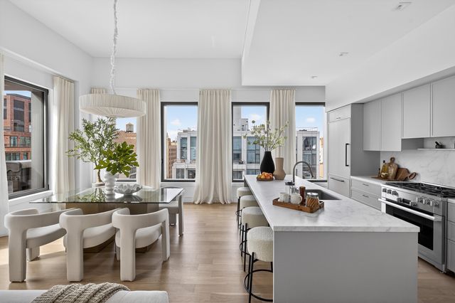 540 6TH Avenue PHB, New York City, NY 10011