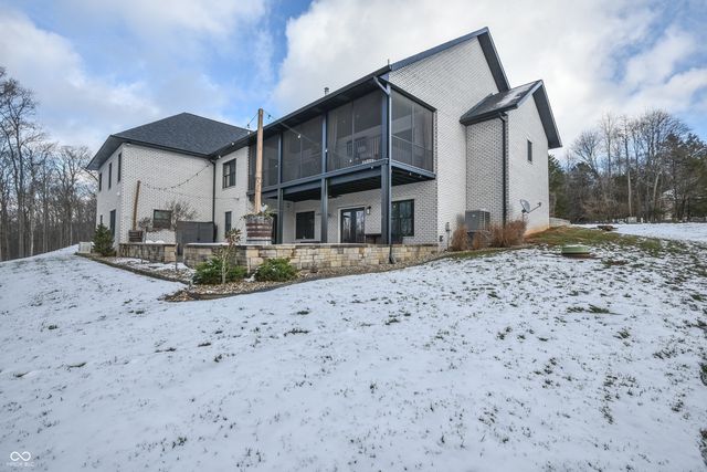 9218 S Foggy Ridge Lane, Bloomington, IN 47401