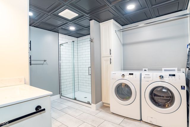 9218 S Foggy Ridge Lane, Bloomington, IN 47401