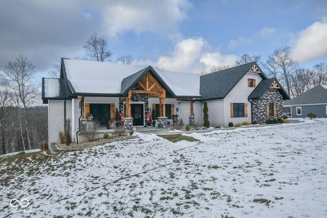 9218 S Foggy Ridge Lane, Bloomington, IN 47401