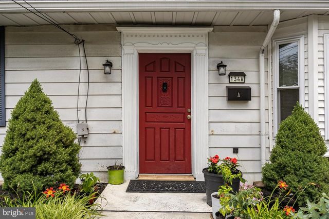 134 W SOMERDALE RD, Somerdale, NJ 08083