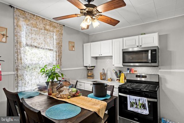 134 W SOMERDALE RD, Somerdale, NJ 08083