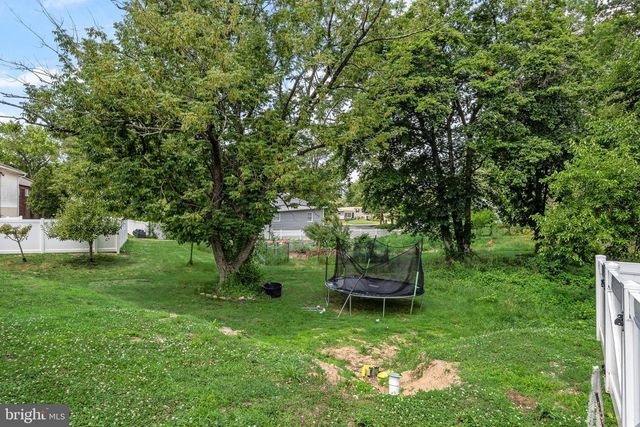 134 W SOMERDALE RD, Somerdale, NJ 08083