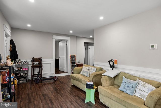 134 W SOMERDALE RD, Somerdale, NJ 08083