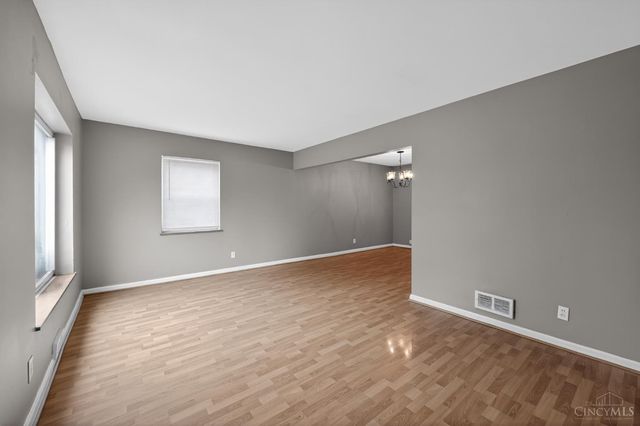 8668 Daly Road, Springfield Twp., OH 45231