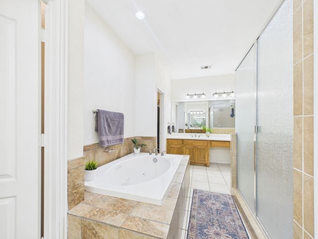 5640 Jennifer Lane, Midlothian, TX 76065