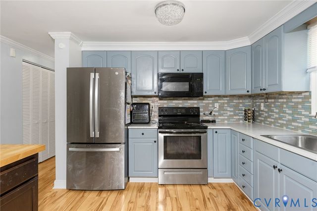 2120 Unicorn Ln, Midlothian, VA 23235
