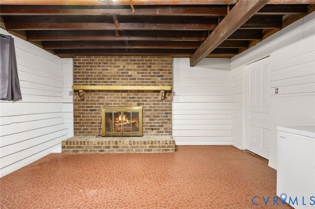 2120 Unicorn Ln, Midlothian, VA 23235