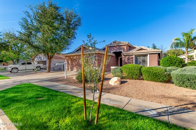 3480 E CULLUMBER Court, Gilbert, AZ 85234
