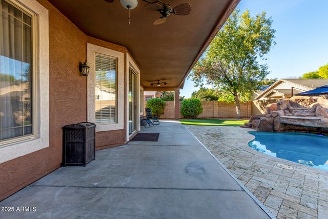 3480 E CULLUMBER Court, Gilbert, AZ 85234