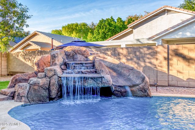 3480 E CULLUMBER Court, Gilbert, AZ 85234