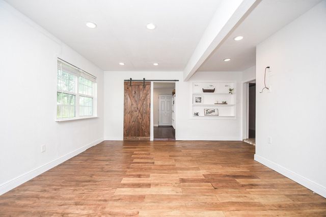 2406 Blue Mist Court, Sugar Land, TX 77498