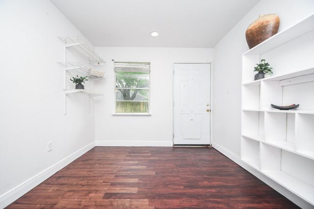 2406 Blue Mist Court, Sugar Land, TX 77498