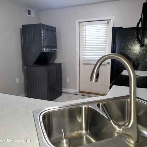 1920 Muncie Ave APT 3, Louisville, KY 40206